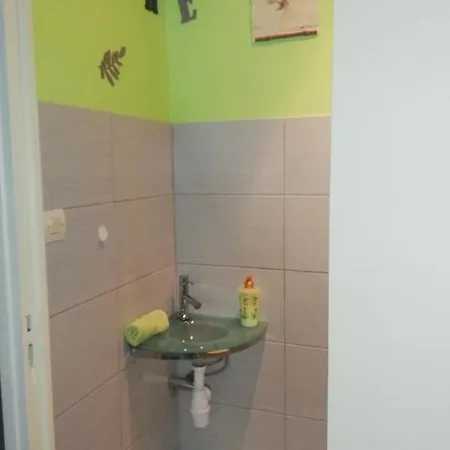 Chambre Calme Piscine Abri Velo Moto Parking Fibre * Vaux-sur-Vienne