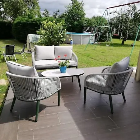 Privee Calme,campagne,etape,deplacement Pro,abri Moto Velo,parking * Vaux-sur-Vienne